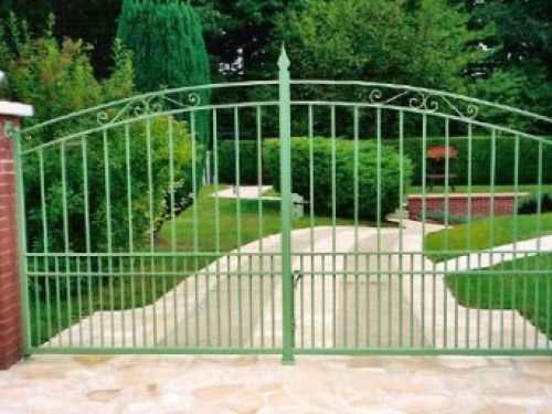 restauration de portails guenier henri claude le neubourg